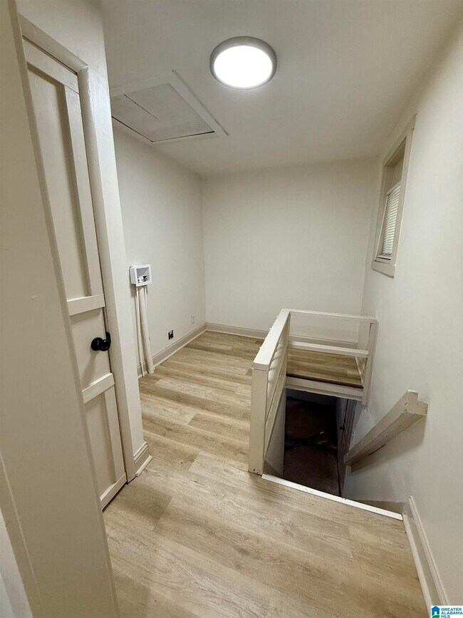 Building Photo - 212 Bankhead Hwy W