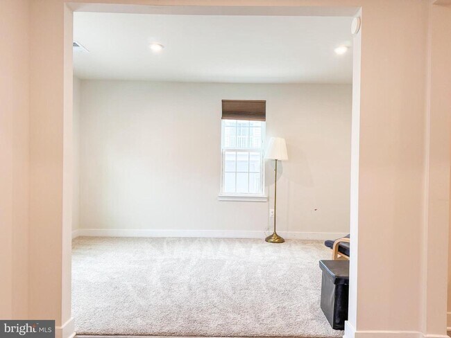 Building Photo - 24604 Cervelo Ter