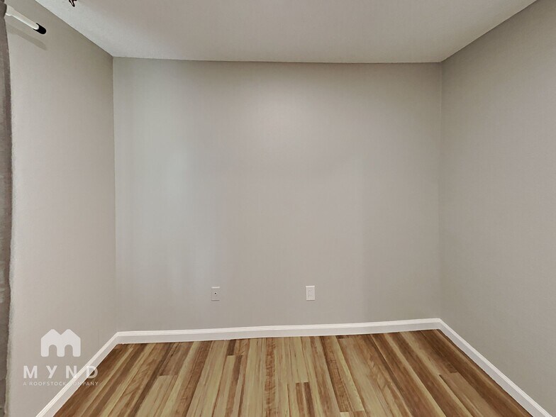 Building Photo - 13095 Kernite St