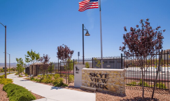 Building Photo - Unique Floorplan in Skye Canyon!