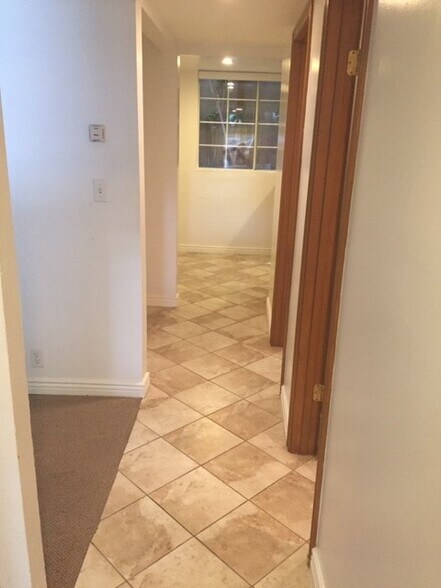 Building Photo - 201 Moonstone St