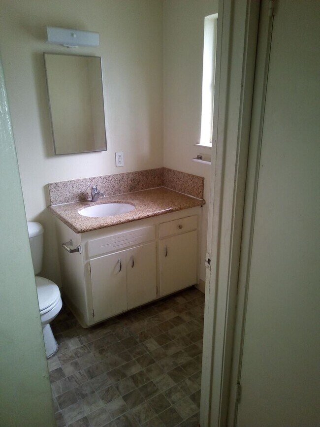 Interior Photo - Coloma Garden Apartments