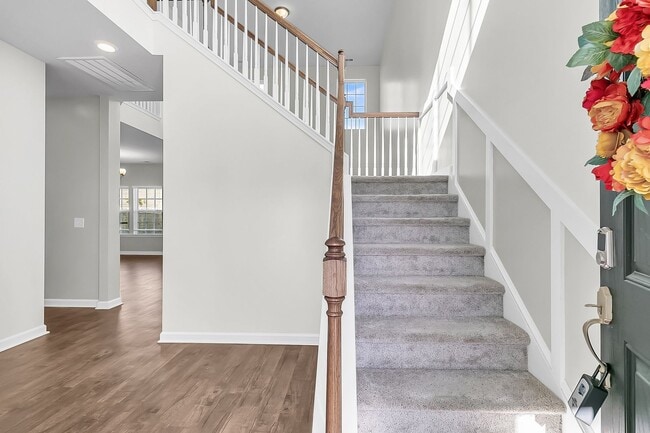 Building Photo - Meticulous 3 Bedroom Home in Lindera Prese...