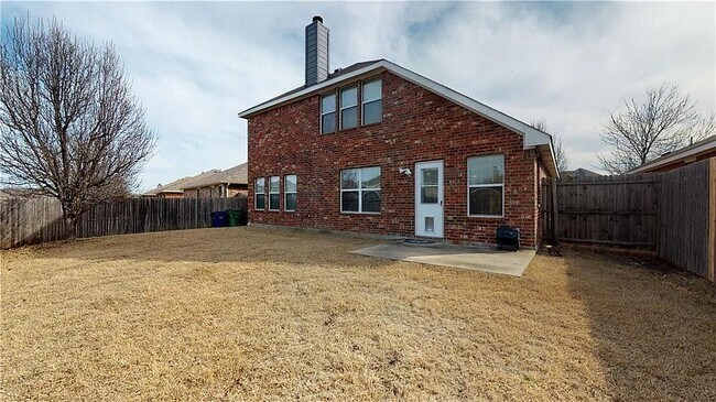 Building Photo - 9948 Southgate Dr