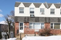 Building Photo - 419 W Jefferson St