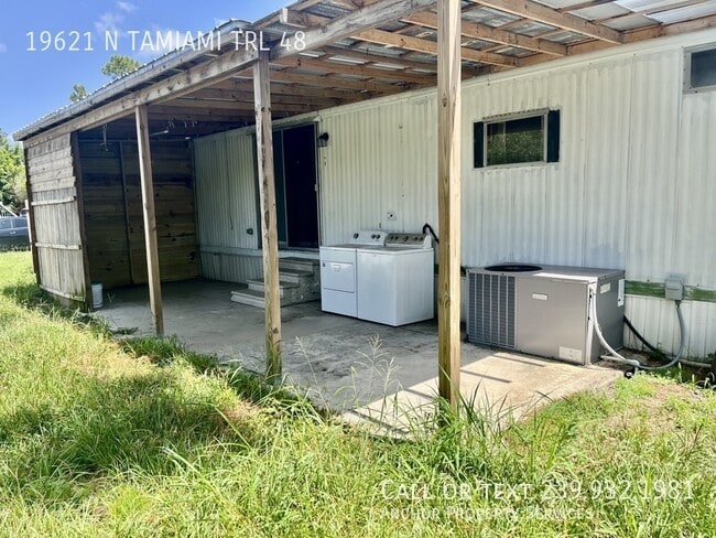 Building Photo - 19621 N Tamiami Trl