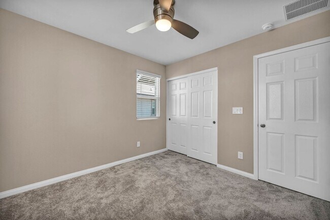 Building Photo - 688 Monroe Hl Pl