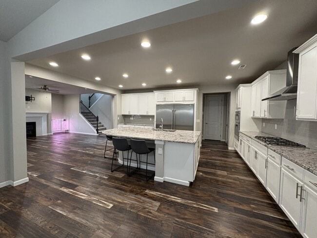 Building Photo - 14011 63rd Ave E