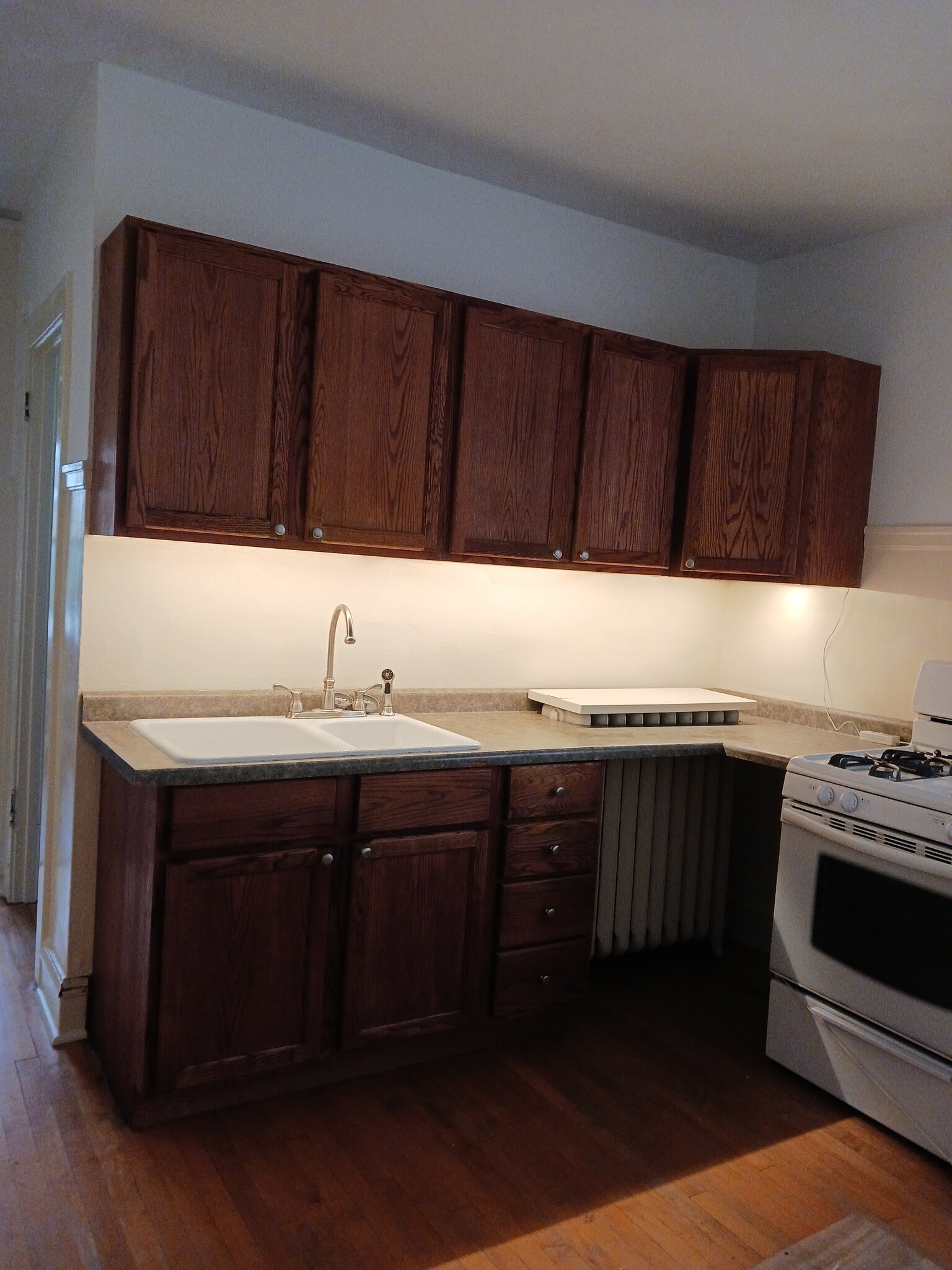 Building Photo - 5727 N Washtenaw Ave