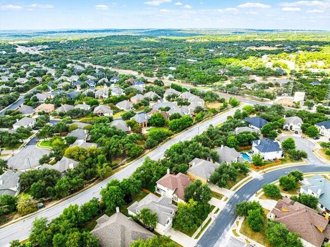 Building Photo - 8113 Via Verde Dr