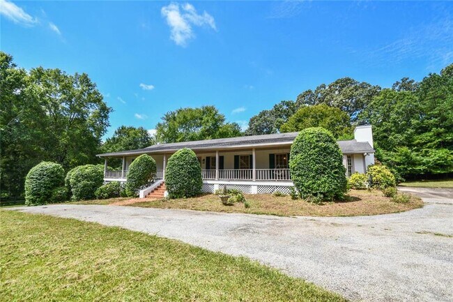 Primary Photo - 17040 Birmingham Rd