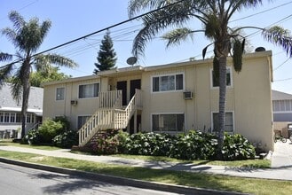 Building Photo - 512 Clover St