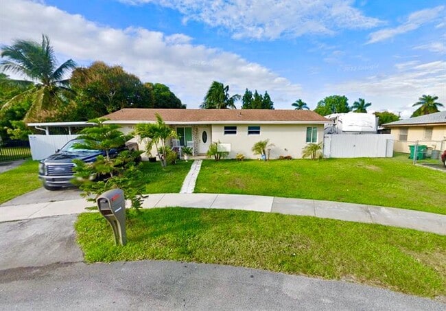 Building Photo - 10261 SW 169th St
