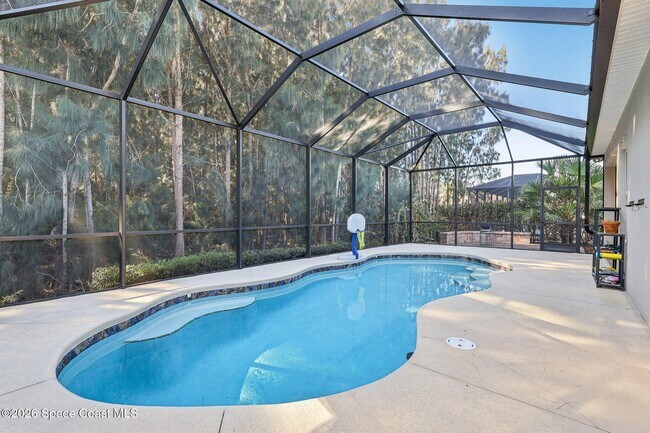 Building Photo - 5290 Hebron Dr