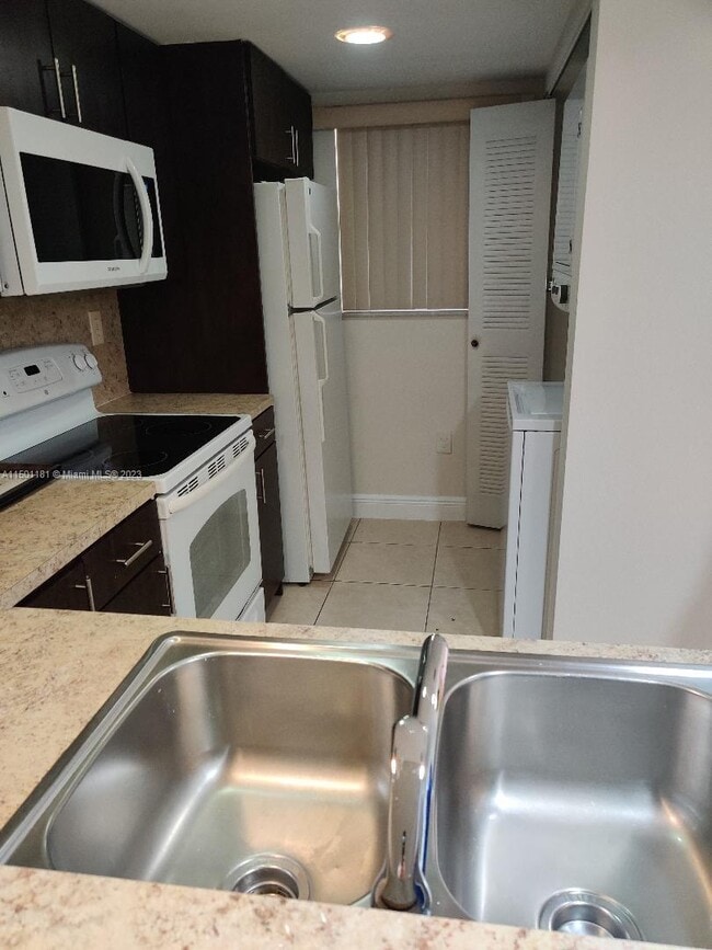 Building Photo - 10253 NW 9th St Cir