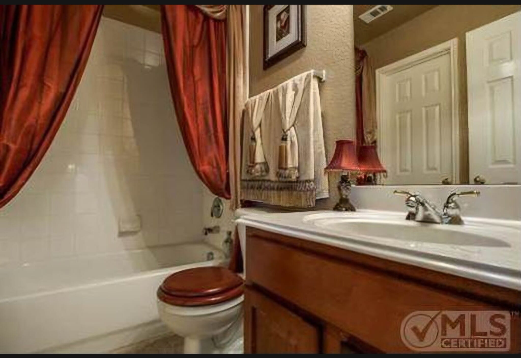 Building Photo - 8864 Kennsington St