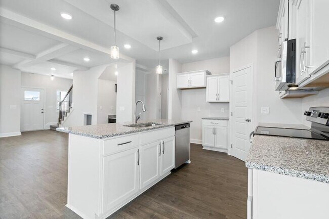 Building Photo - 1445 Dan Brown Dr