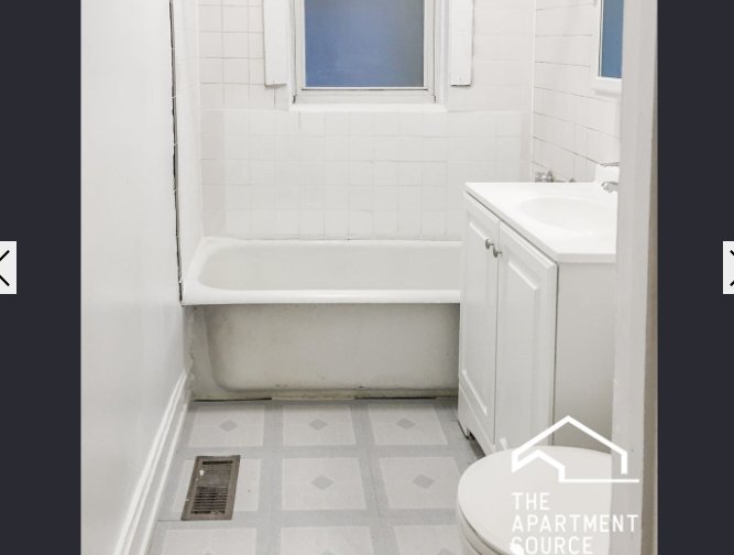 Building Photo - 5034 N Wolcott Ave