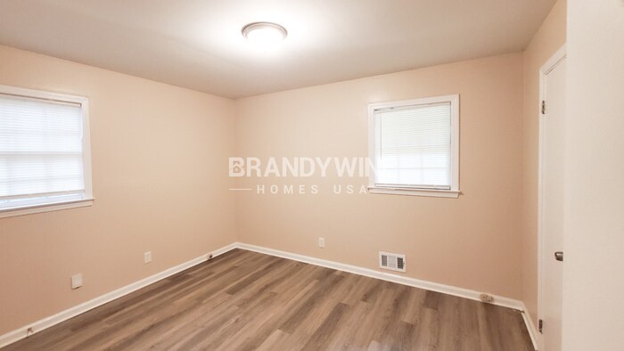 Building Photo - 4790 Janice Dr