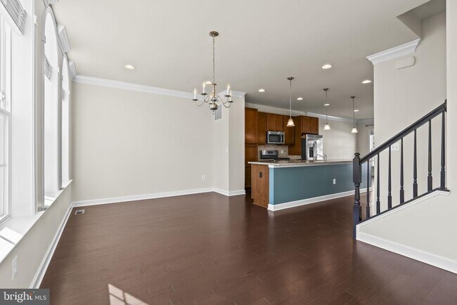 Building Photo - 3030 Mia Ln