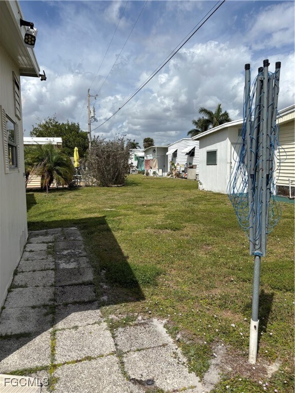 Building Photo - 207 Harvest Ln