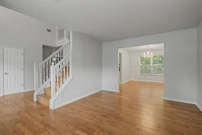 Building Photo - 1025 Balsam Wood Trail