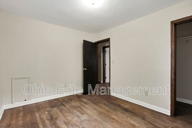 Building Photo - 53 S Burgess Ave