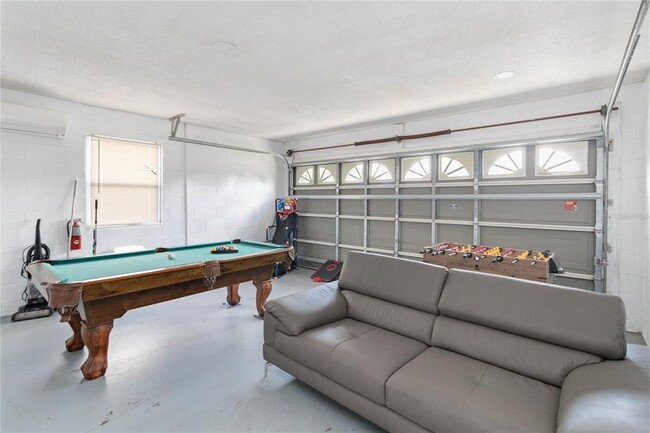 Building Photo - 7803 Laurel Oak Ln