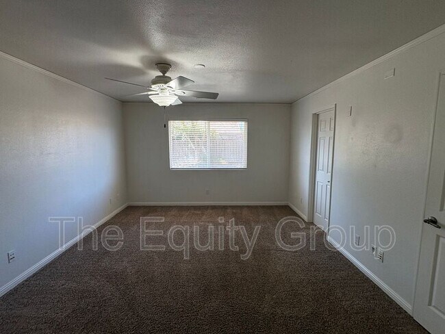 Building Photo - 429 N Amador St