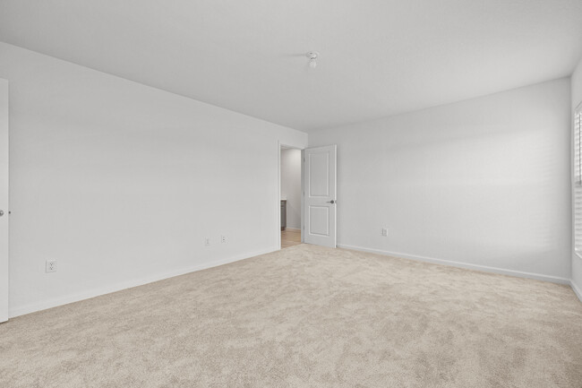 Building Photo - 965 Bent Creek Dr