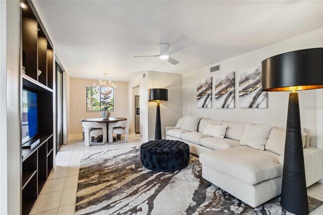 Building Photo - 3067 Willow Green Dr