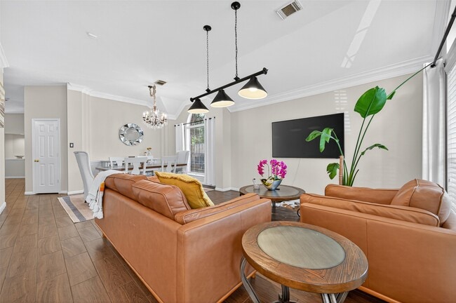 Building Photo - 7302 Foyer Cir