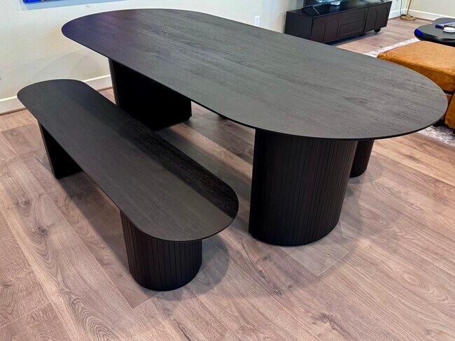 Building Photo - 131 Eastwood St