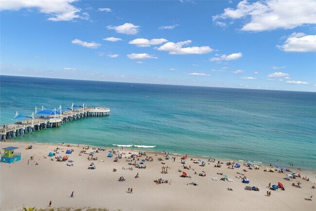 Building Photo - 133 N Pompano Beach Blvd