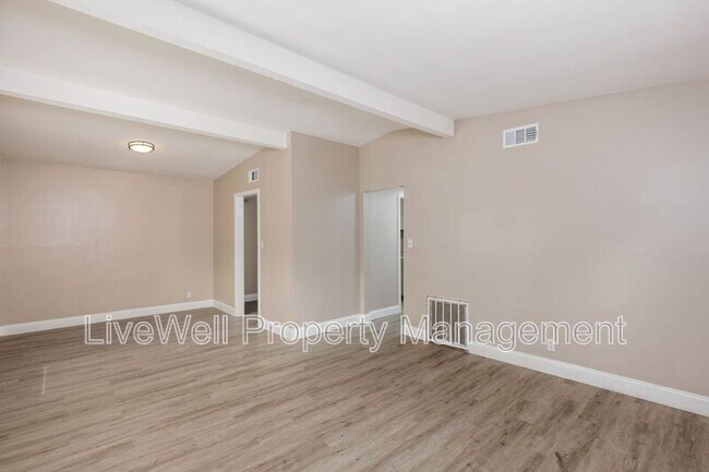 Building Photo - 407 Westfield Dr
