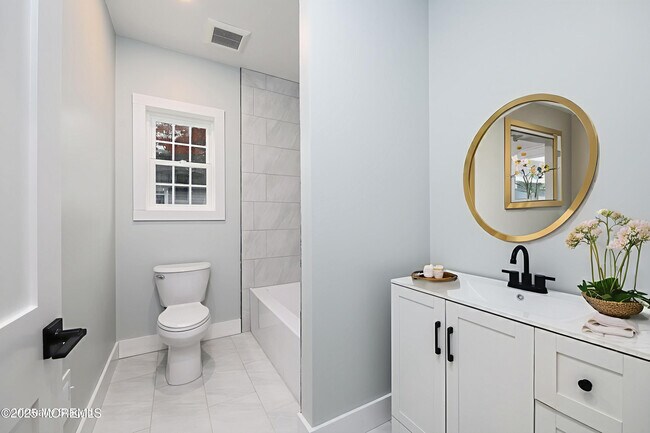 Building Photo - 18 Georgia Ave