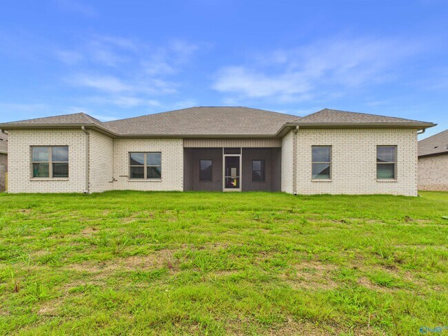 Building Photo - 22651 Donahue Dr