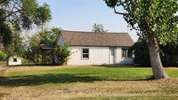 Building Photo - Home on Two Acres with Pets Considered