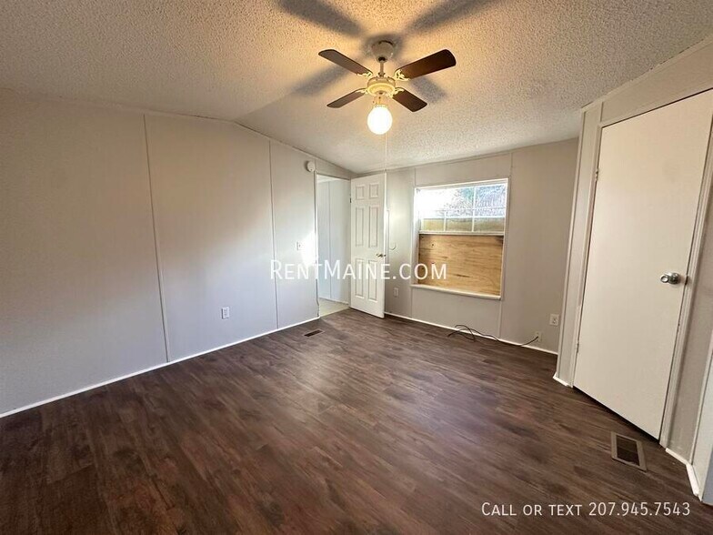 Building Photo - 20 Bearberry Rd