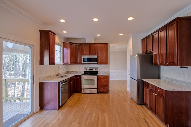 Building Photo - 5713 Catskill Ct