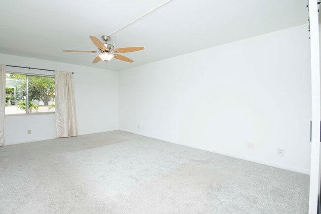 Building Photo - 3531 Pine Needle Dr