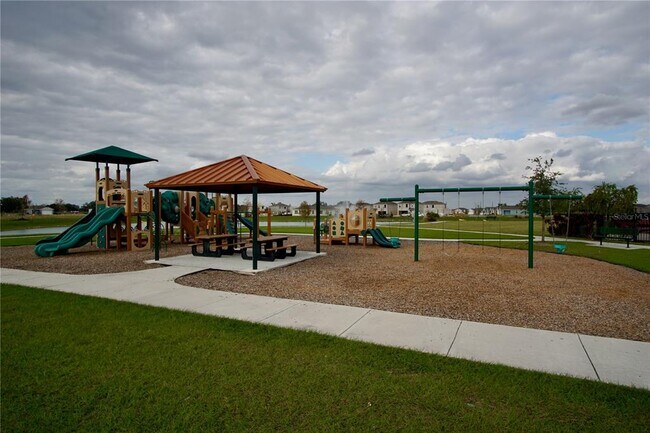 Building Photo - 1703 Post Oak Dr