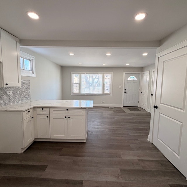 Building Photo - 16752 Artesian Ave