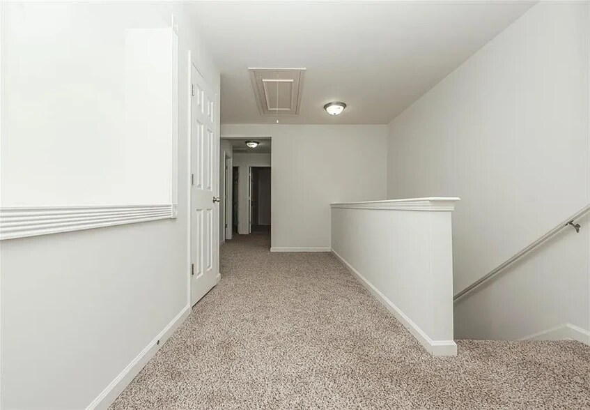 Upper Level - 5260 Sherwood Way