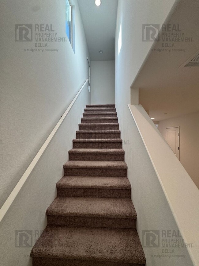 Building Photo - Gated Canyon Hills Gem – 3 Bedrooms, 2.5 B...