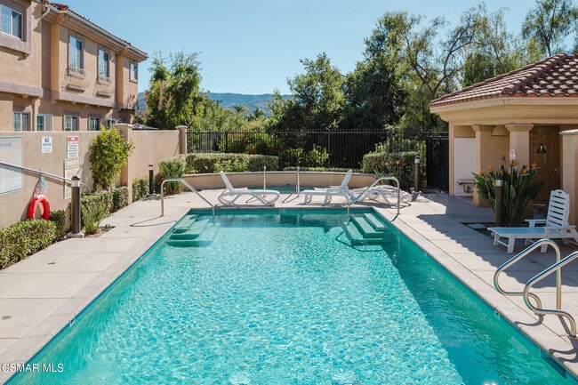 Building Photo - 1454 Patricia Ave