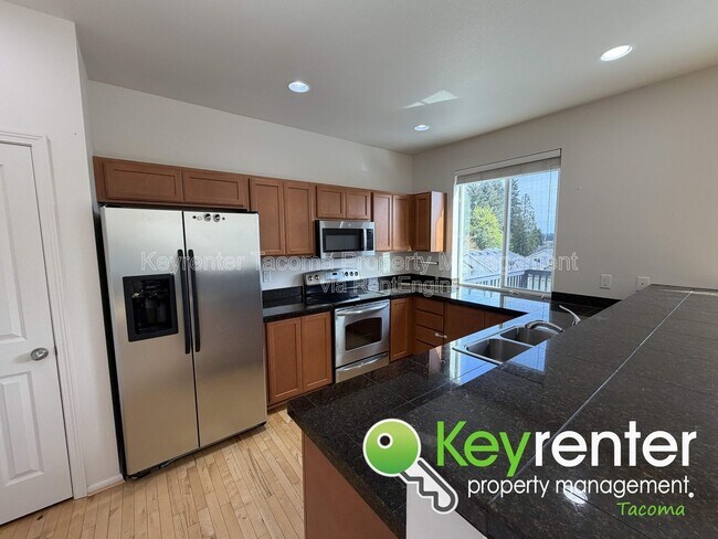 Building Photo - 1093 Ebbets Dr