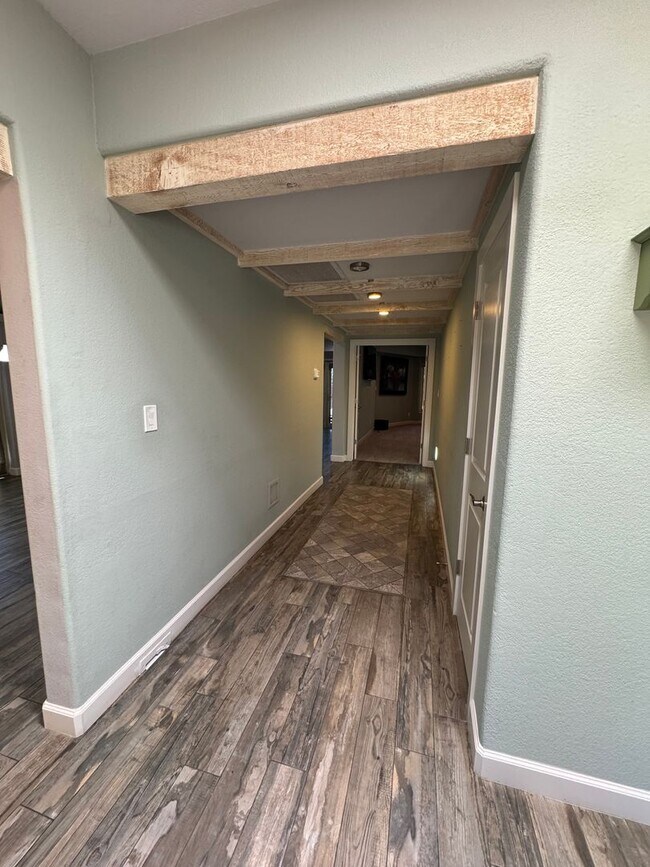 Building Photo - Cameldale Gated Community
