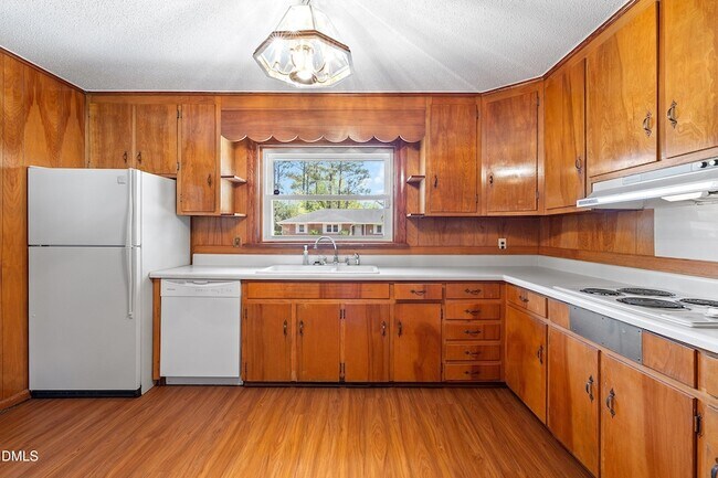 Building Photo - 1114 S 2nd St