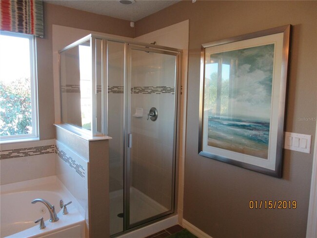 Building Photo - 8067 Pond Apple Dr